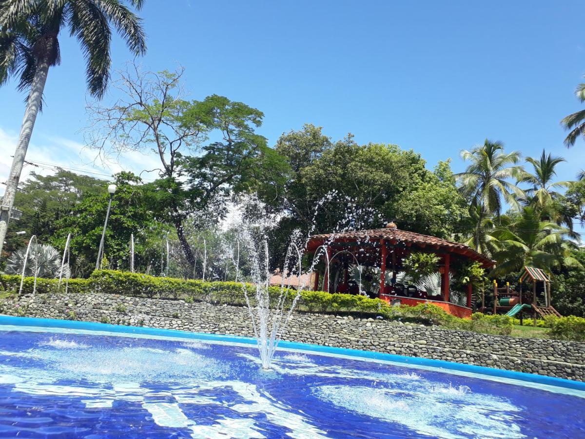 Hosteria Real Hotel Santa Fe de Antioquia Buitenkant foto